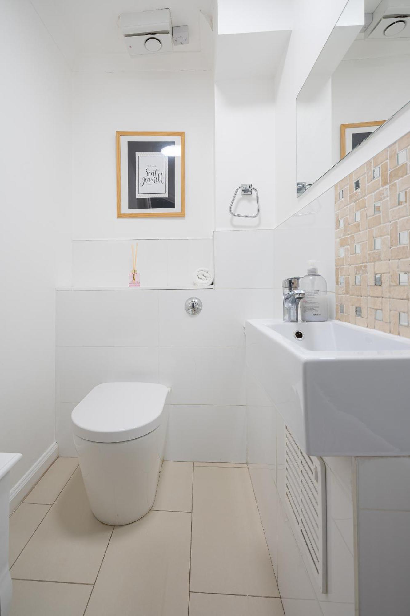 Centre House - 5 Bedrooms - Sleeps 9 - Parking * Edimburgo