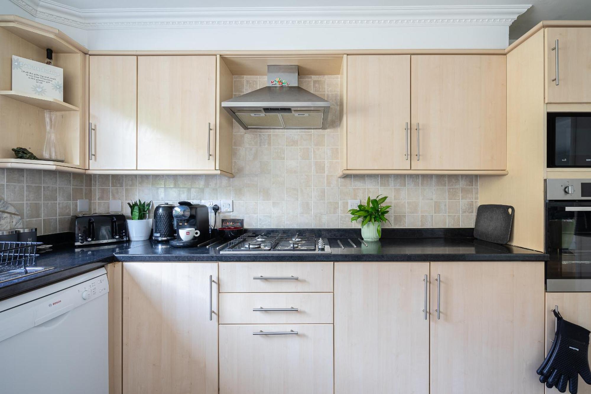 Centre House - 5 Bedrooms - Sleeps 9 - Parking * Edimburgo